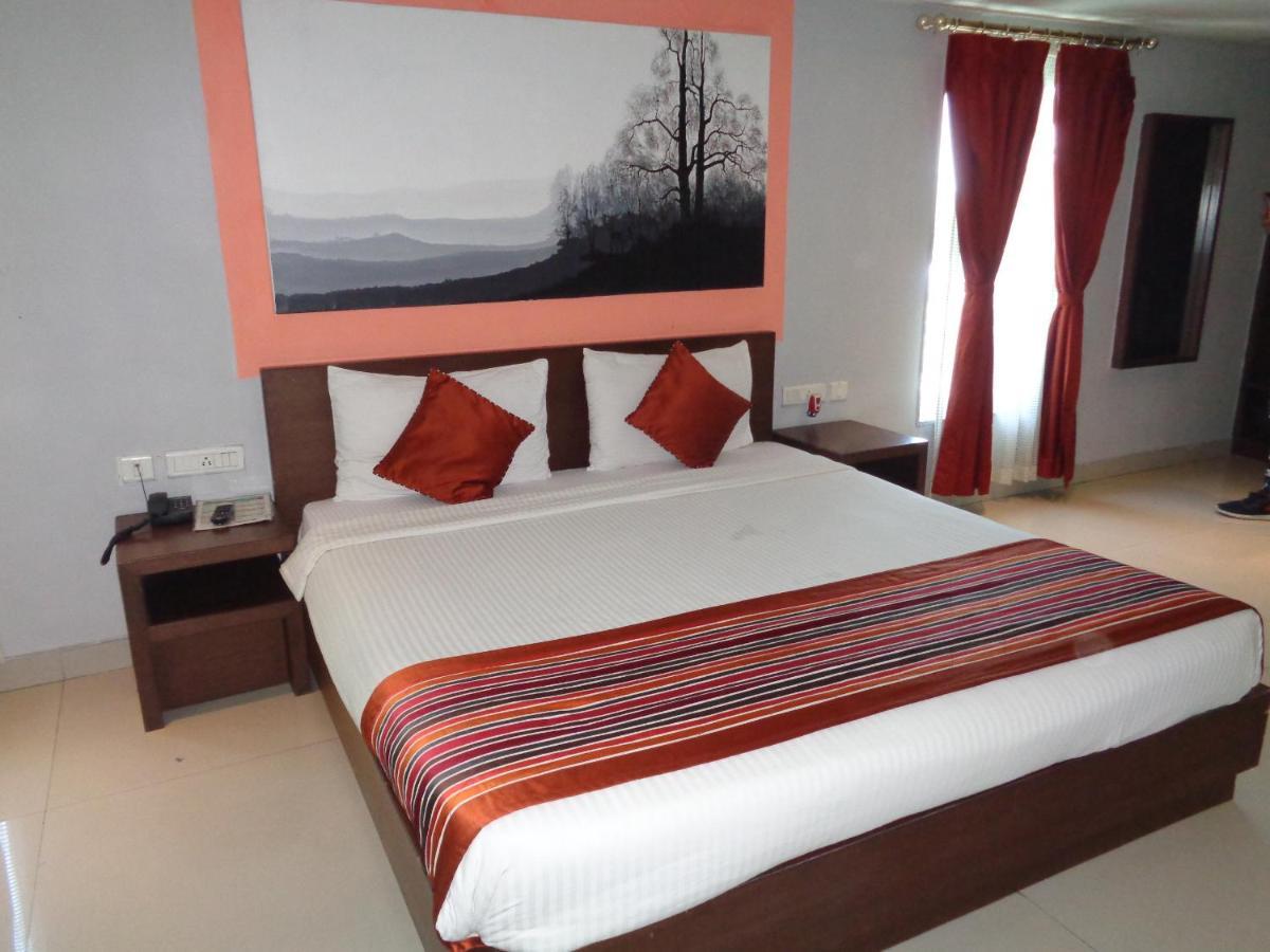 Orbit Hotel - Bagdogra Dış mekan fotoğraf