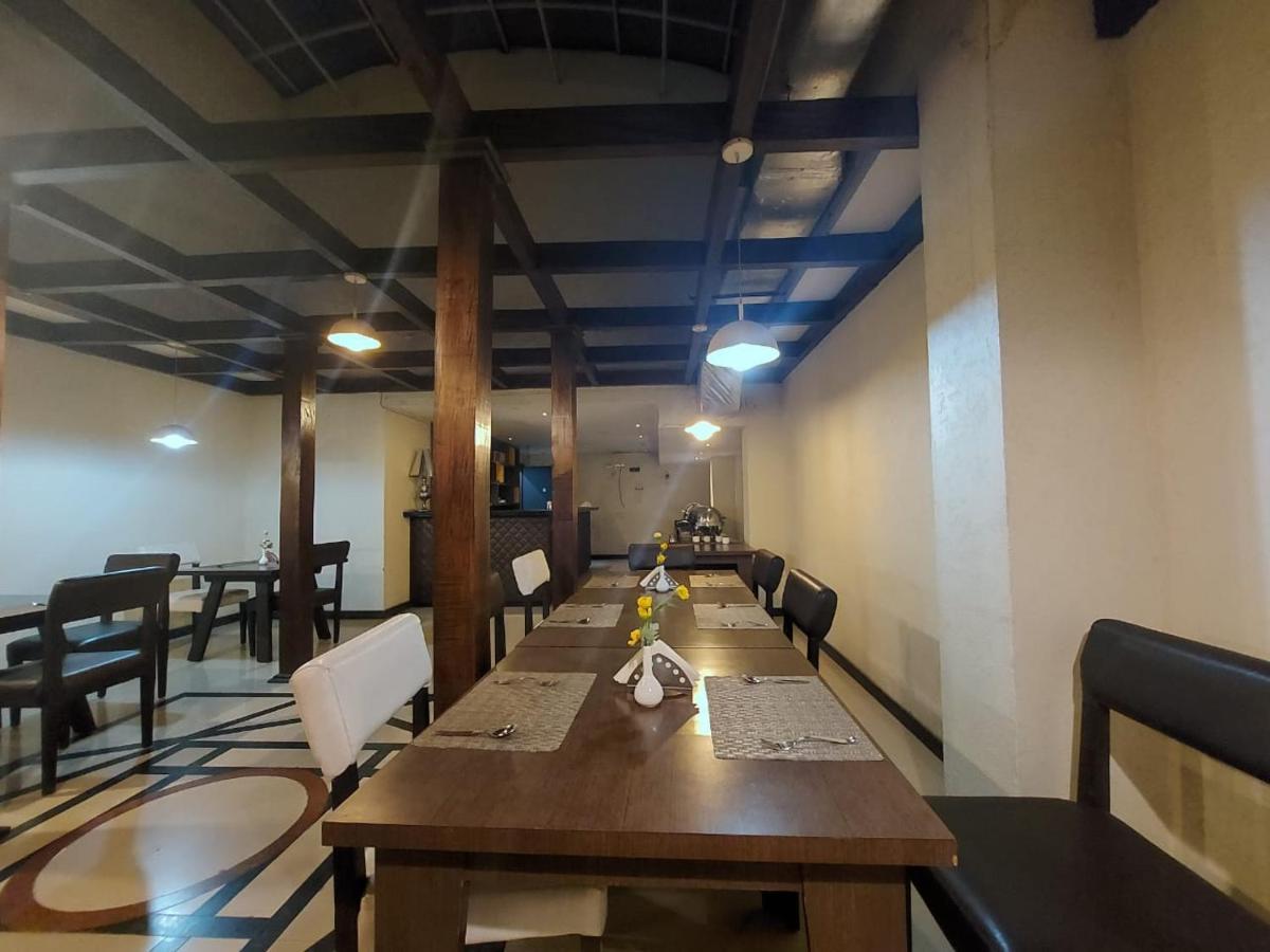 Orbit Hotel - Bagdogra Dış mekan fotoğraf