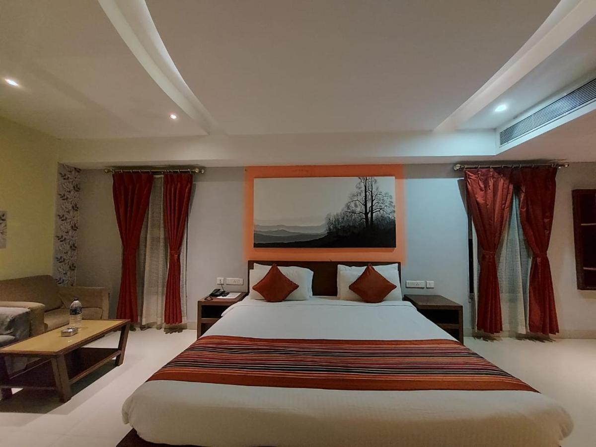 Orbit Hotel - Bagdogra Dış mekan fotoğraf