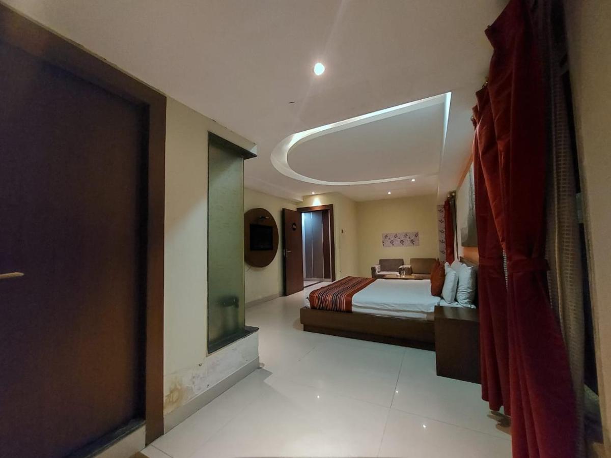 Orbit Hotel - Bagdogra Dış mekan fotoğraf