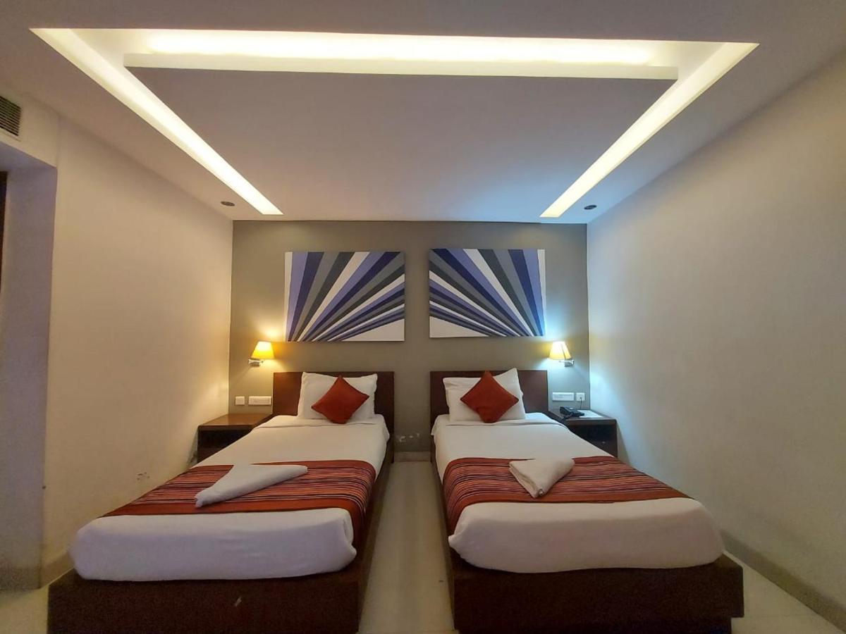 Orbit Hotel - Bagdogra Dış mekan fotoğraf