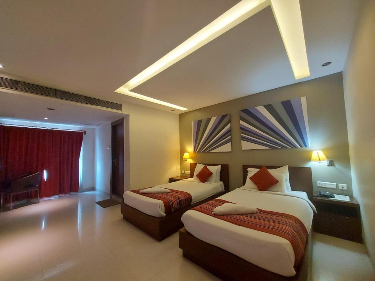 Orbit Hotel - Bagdogra Dış mekan fotoğraf